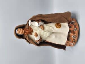 Herders vrouw met schaap Yolande